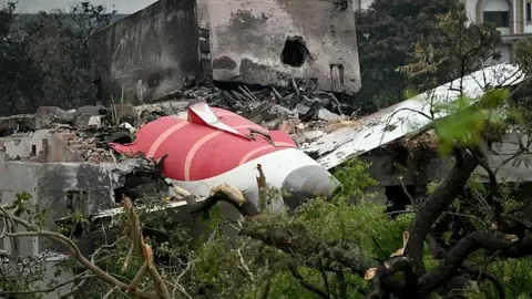 Families of Air India accident victims file lawsuit aerospace giants Honeywell and Boeing